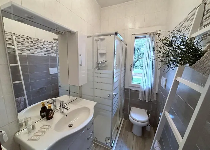 Peschiera Apartamento *
